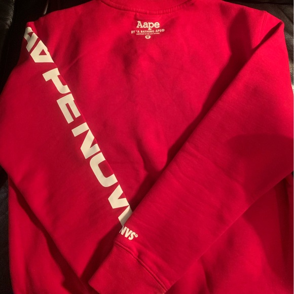 Aape - By *A Bathing Ape: Mens Red Long Sleeve Sweatshirt Size M - Picture 7 of 10